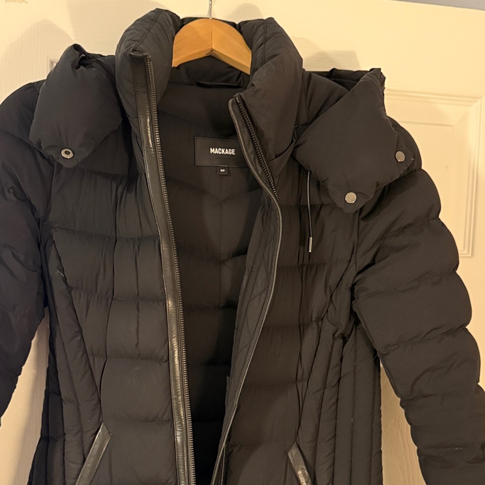 Mackage Women's Farren Black Puffer Coat